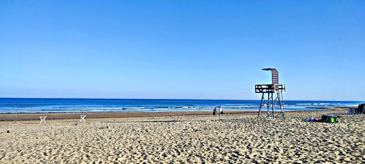 Beachside 2 Bedroom Apartment In Diplomatic Forest Tangier With Free Parking Exterior foto
